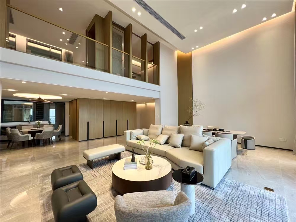 1746525787549810.jpg 4d9d3fab128e786aba2043b2a46a3da.jpg