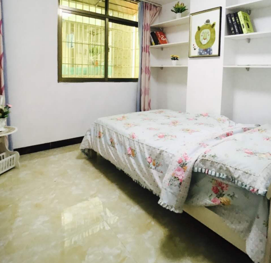 錦順豪苑905房:102萬(wàn)