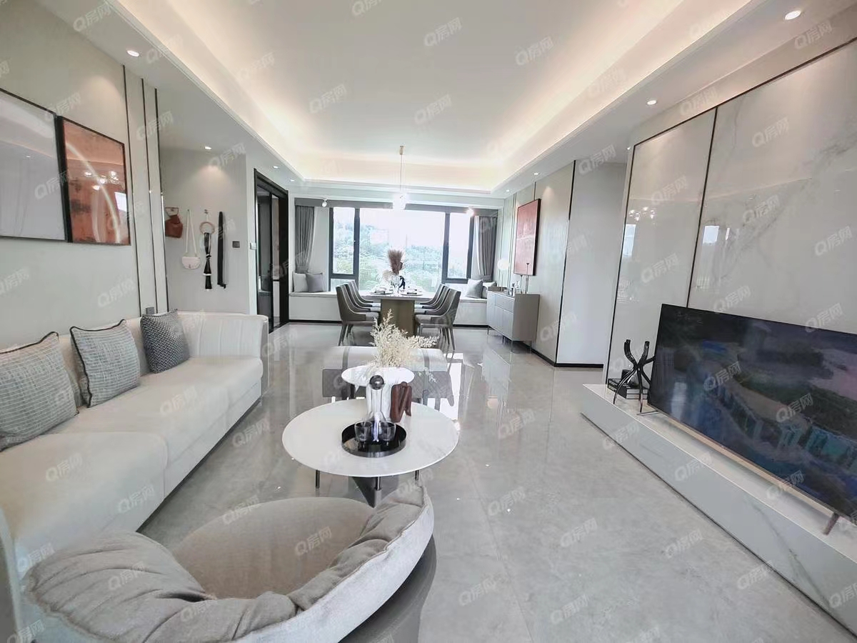 天湖山色花園三期均價-15500元/平