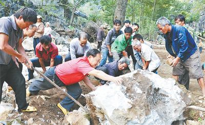 我們以真實的中國城鄉(xiāng)生活圖景回應(yīng)主題