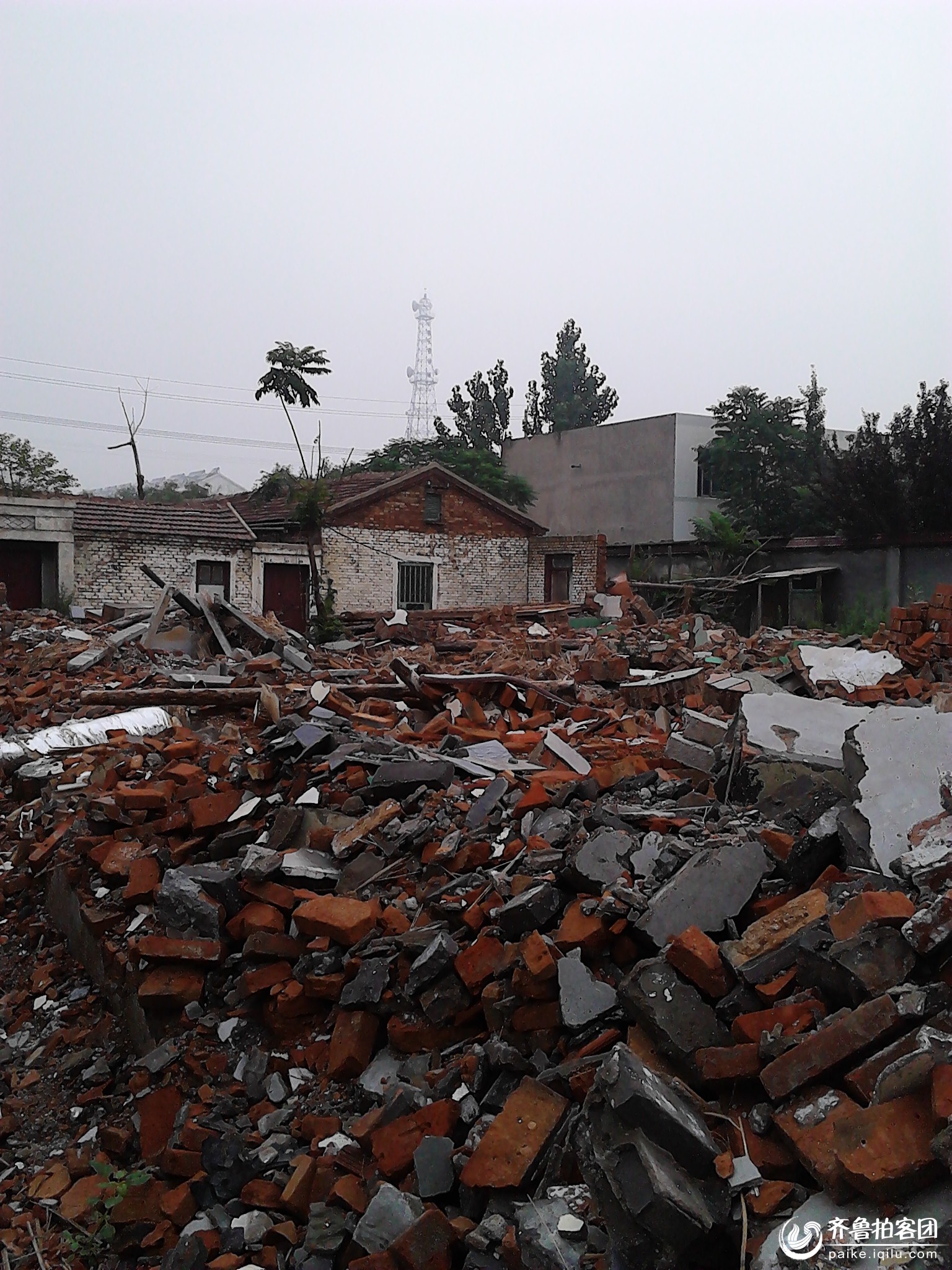 請問老舊小區改造何時推進