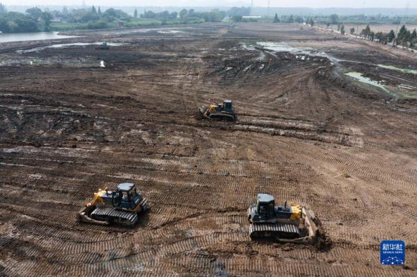 因該宗土地為收儲(chǔ)中心代為市政府收購(gòu)儲(chǔ)備