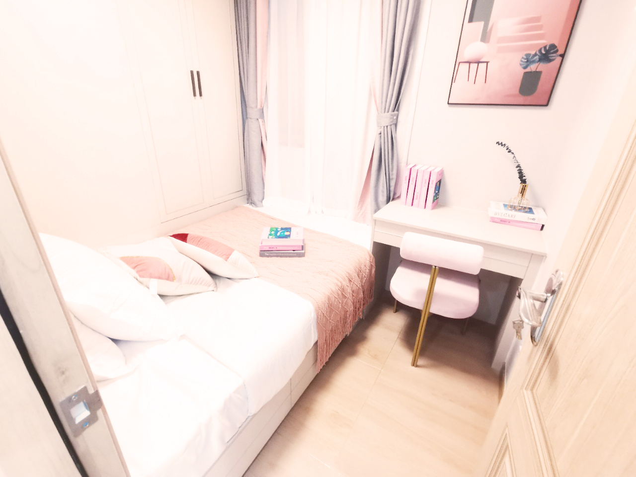 深圳寶安小產(chǎn)權(quán)房|新城芳花園 79.8萬/套 地鐵口300米